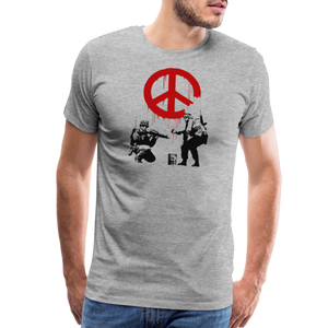 Banksy - Soldiers Painting Peace Symbol 2006 Artwork T - Shirt - T - Shirt