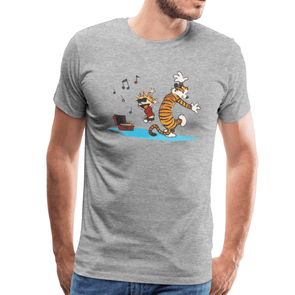 T shirt of calvin doing hobbes Clearance